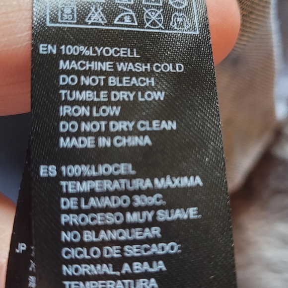 Life in Progress denim tank top. Size medium. - Picture 3 of 5